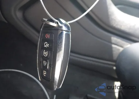 2019 Lincoln Continental Standard from USA, damaged, VIN 1LN6L9PK3K5612904